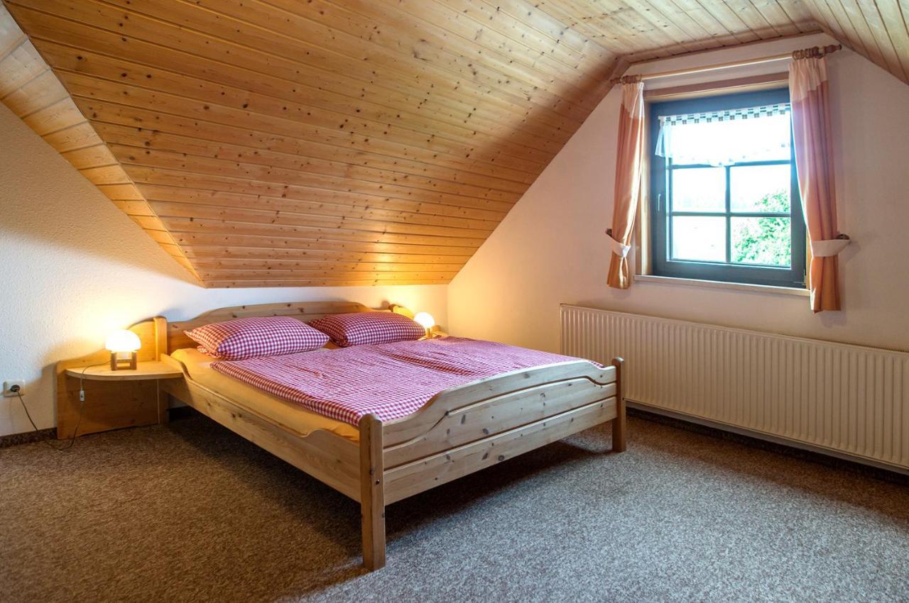Am Roten Hammer I Gasthof Und Pension Oberwiesenthal Luaran gambar