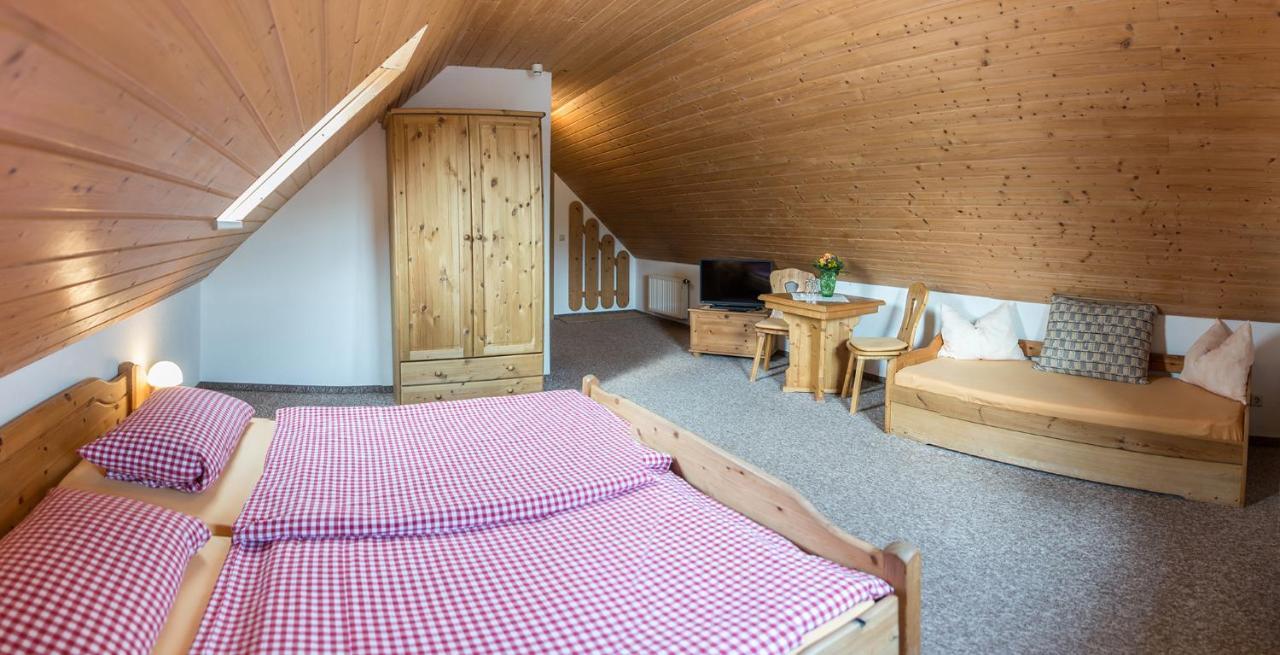 Am Roten Hammer I Gasthof Und Pension Oberwiesenthal Luaran gambar
