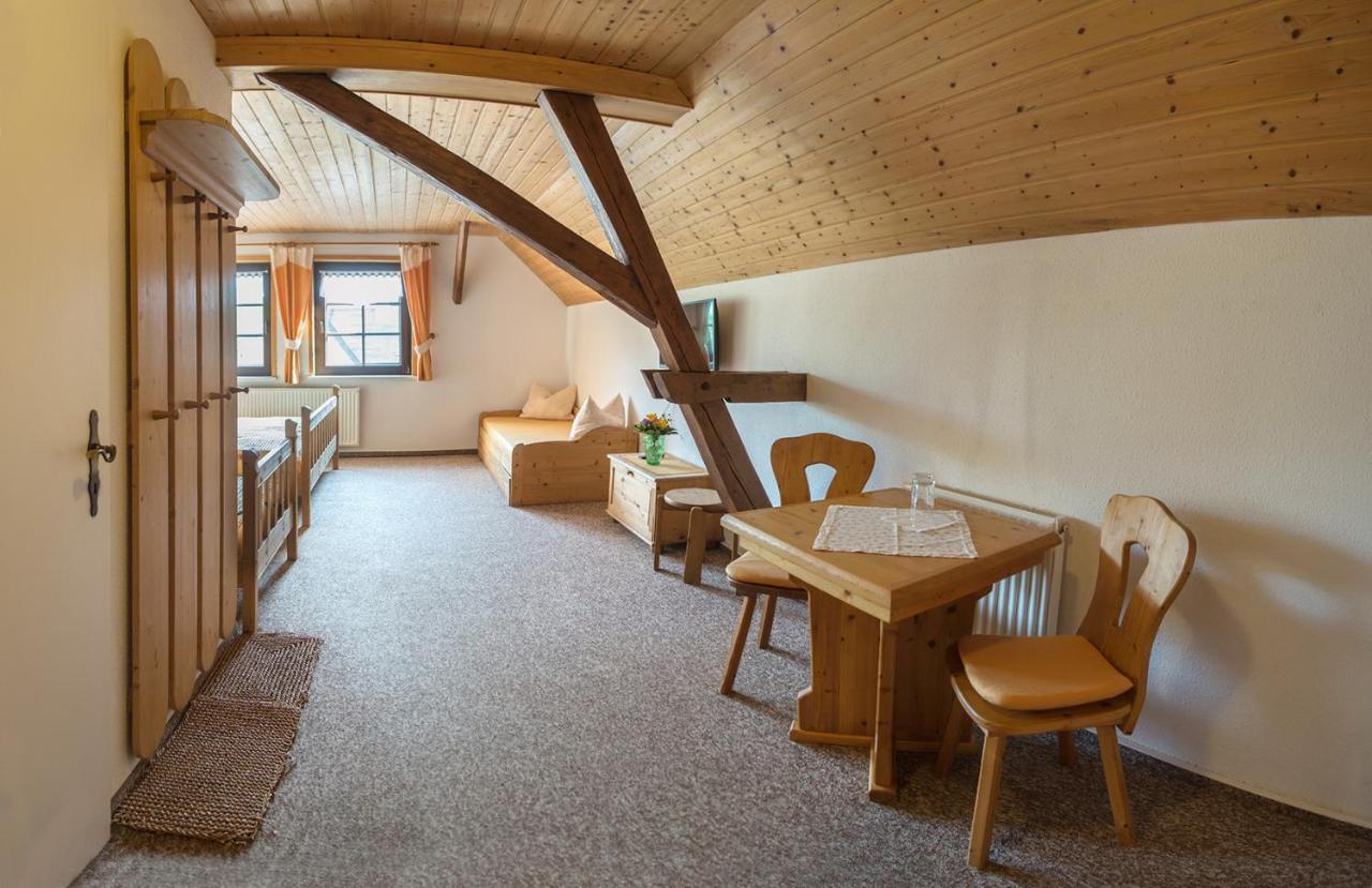 Am Roten Hammer I Gasthof Und Pension Oberwiesenthal Luaran gambar