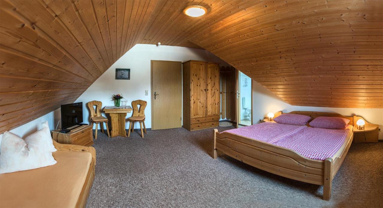 Am Roten Hammer I Gasthof Und Pension Oberwiesenthal Luaran gambar